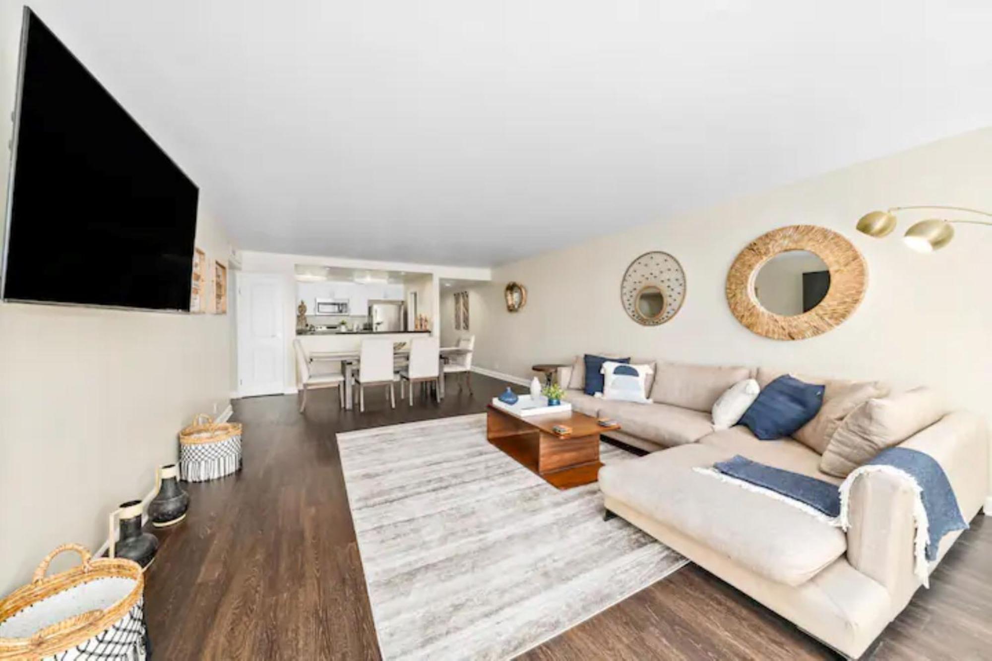 Mesmerizing Marina Vista: Luxe 3-Bedroom W/ Pool Los Angeles Extérieur photo