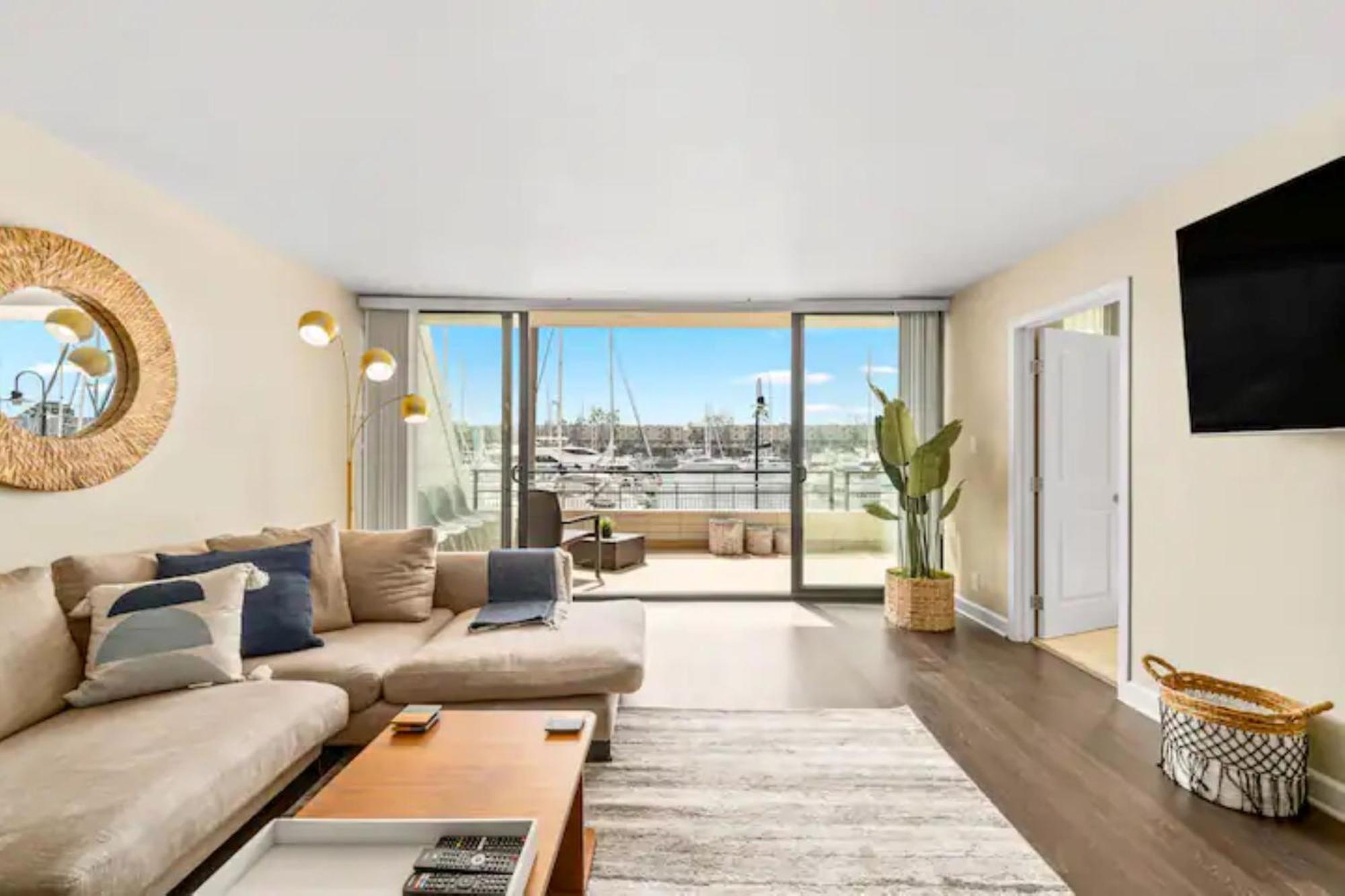 Mesmerizing Marina Vista: Luxe 3-Bedroom W/ Pool Los Angeles Extérieur photo